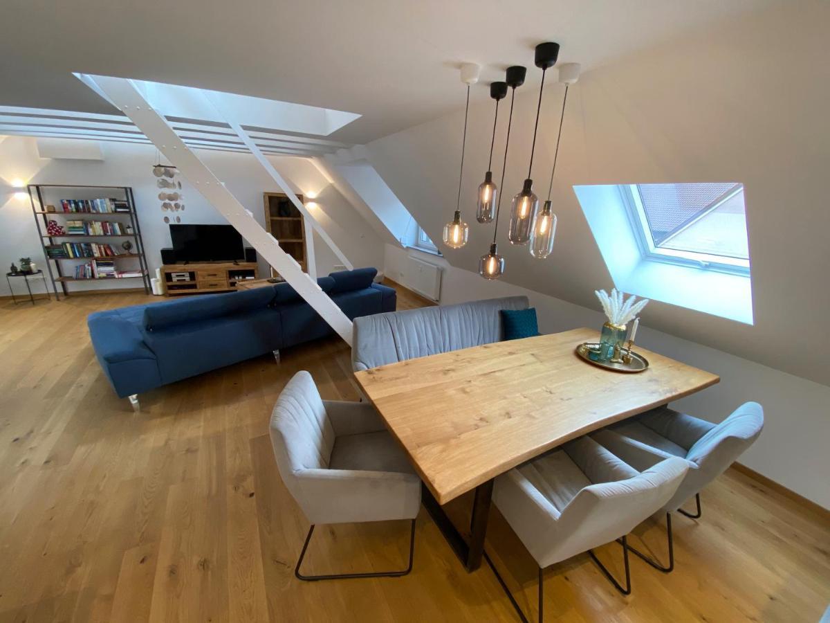 Апартаменты Modernes Penthouse, Nahe Wuerzburg Экстерьер фото